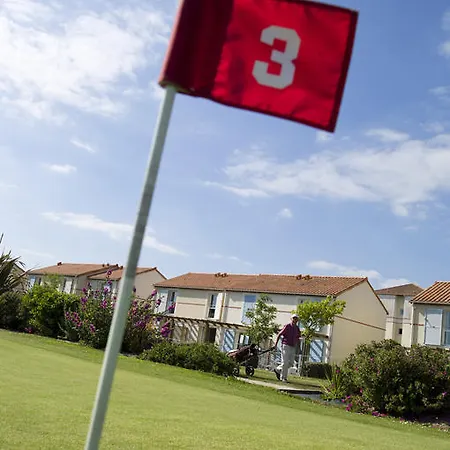 Maeva Le Hameau Du Golf Aparthotel 3*