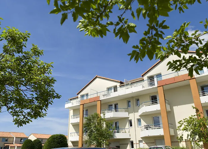 Maeva Le Hameau Du Golf 3* 포르닉