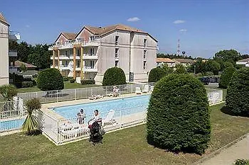 Maeva Le Hameau Du Golf アパートホテル ポルニック