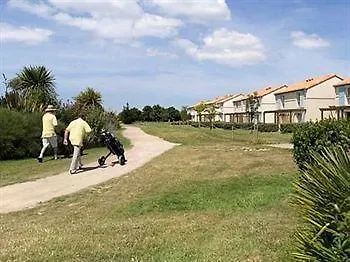 Maeva Le Hameau Du Golf 3* ポルニック