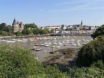 Maeva Le Hameau Du Golf アパートホテル