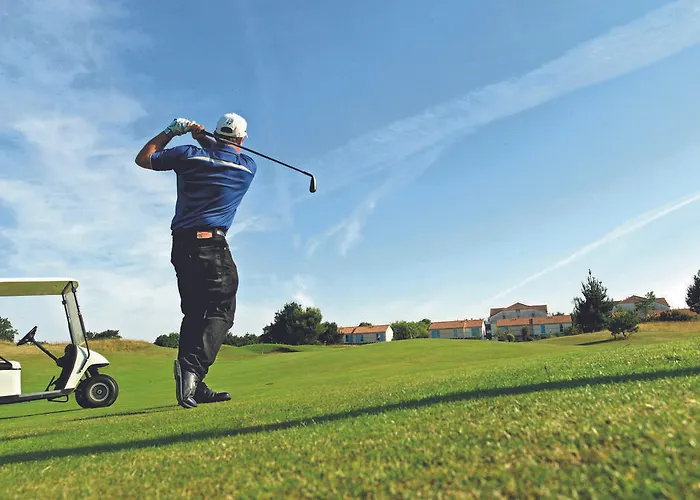 Maeva Le Hameau Du Golf 아파트호텔