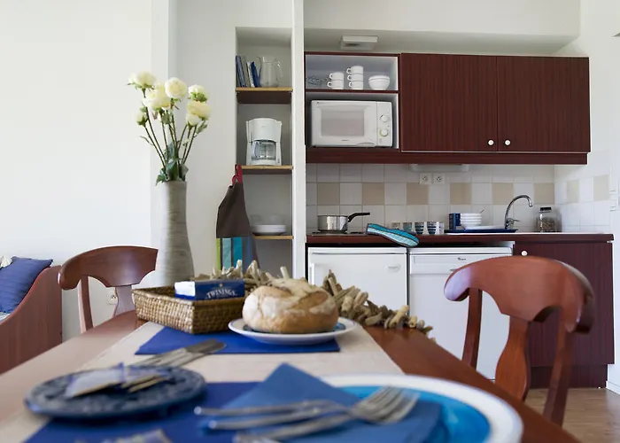 アパートホテル Maeva Le Hameau Du Golf 3*