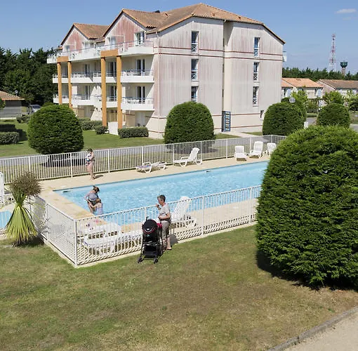 アパートホテル Maeva Le Hameau Du Golf